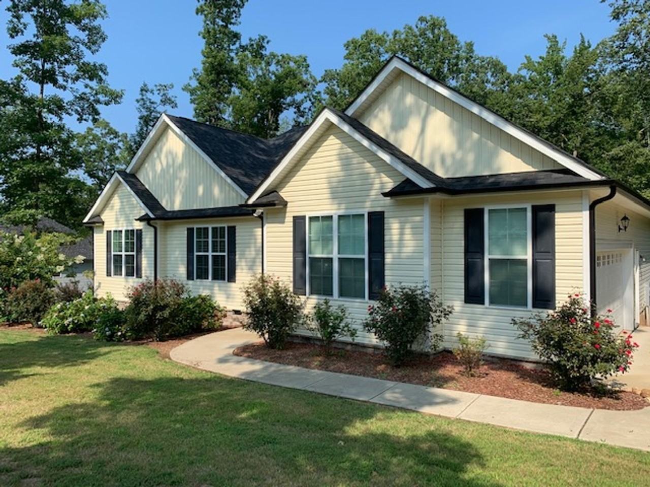 2486 Golden Forest Dr - Photo 2 of 34