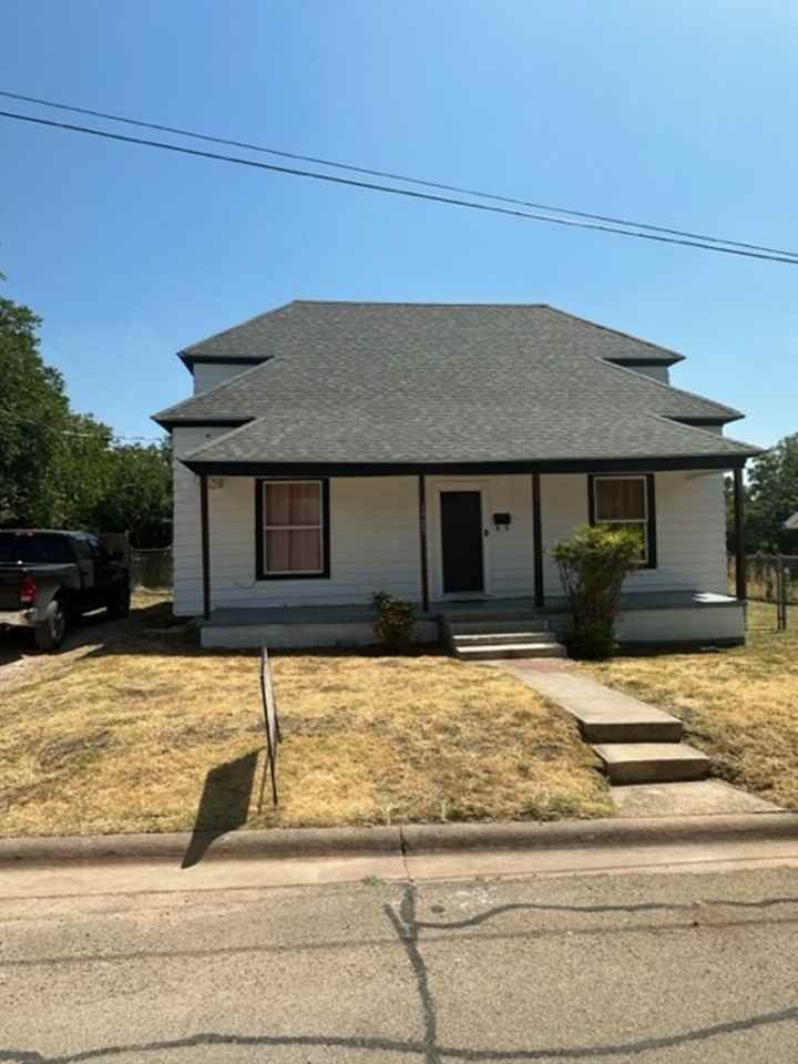 1929 S 5th St - Photo 2 of 24