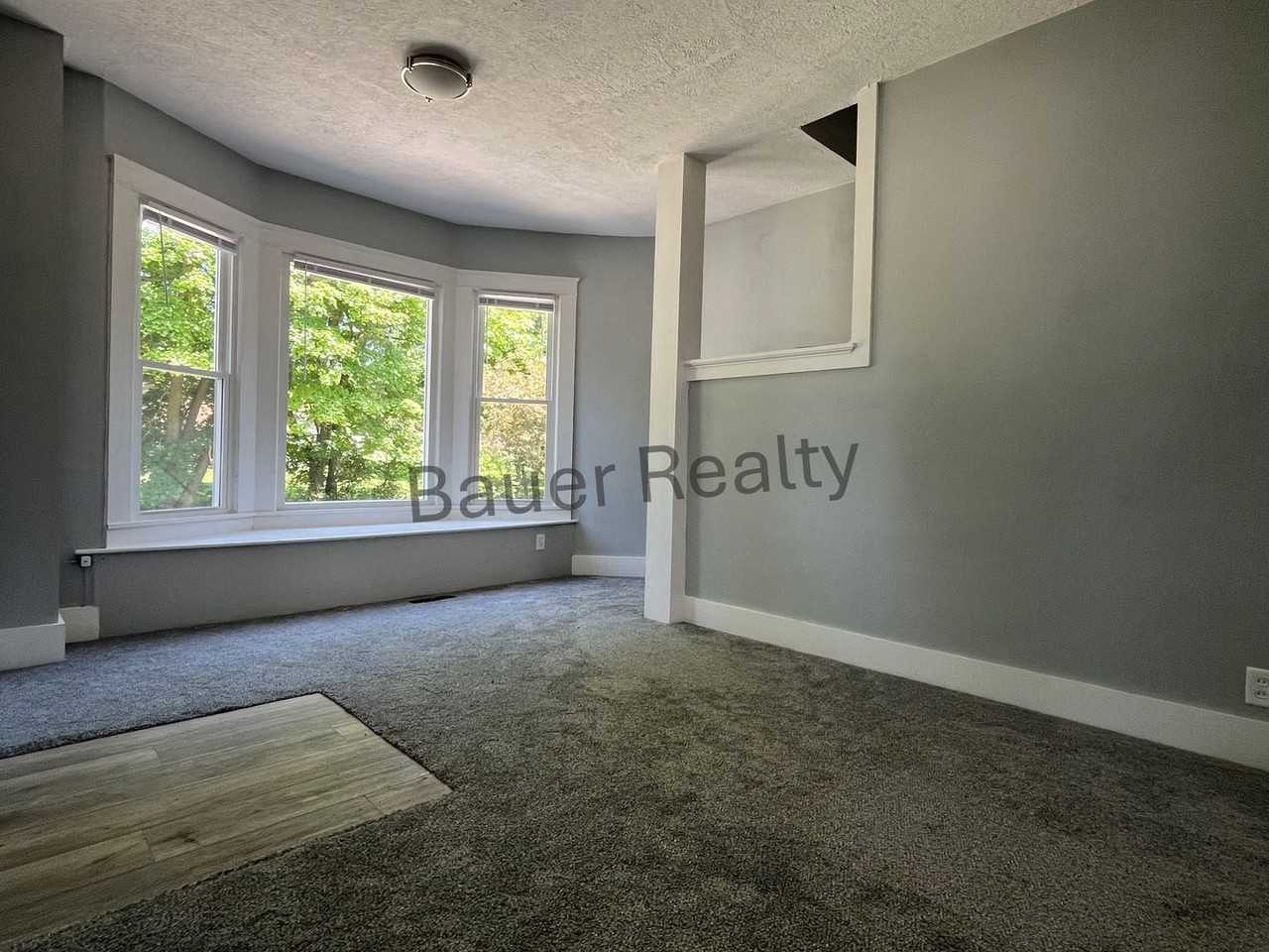 58 E Main St - Photo 7 of 27