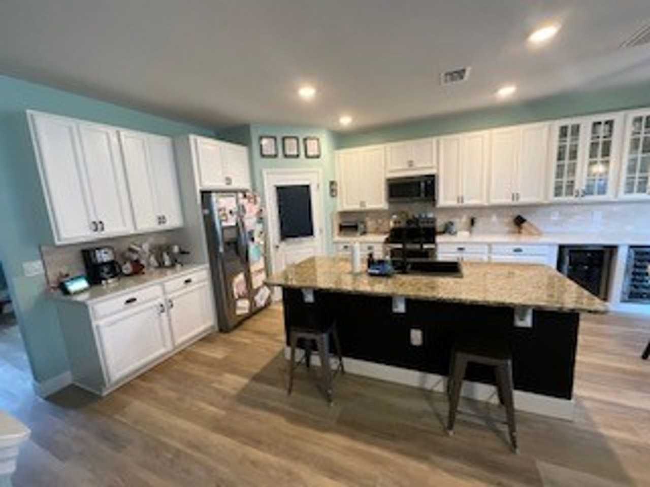 5911 Sw 84th St - Photo 3 of 30