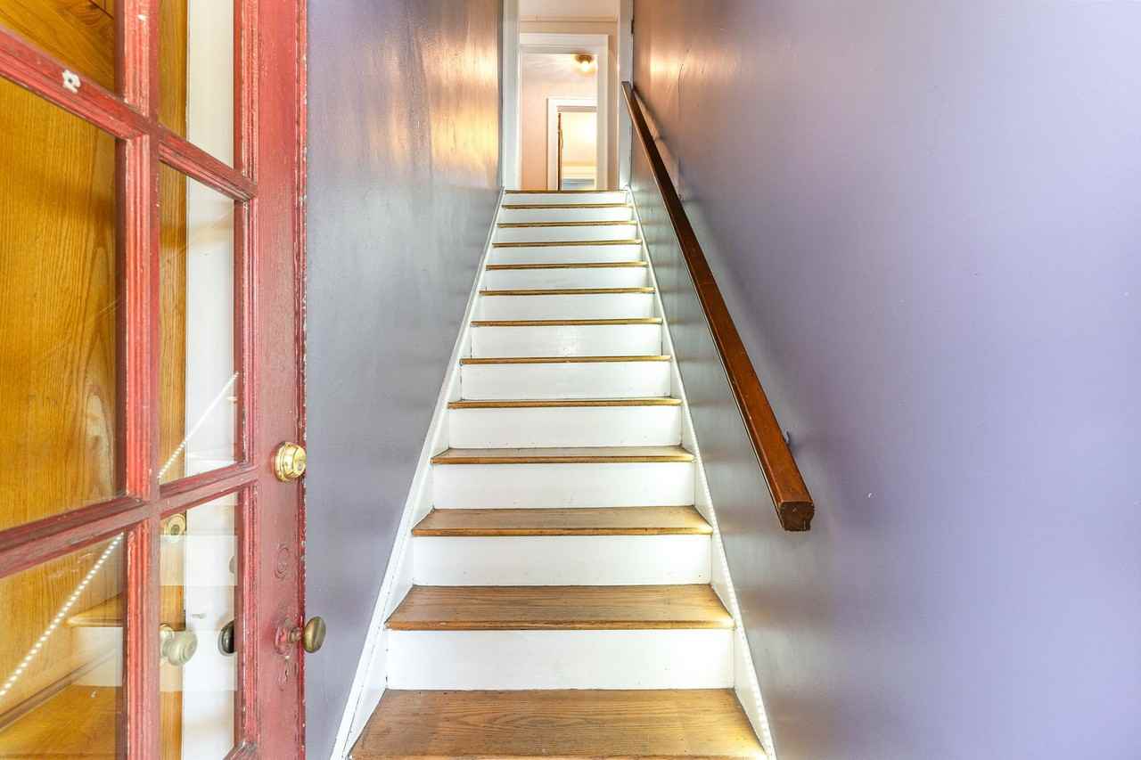 1718 Green Hills Dr #C - Photo 3 of 15