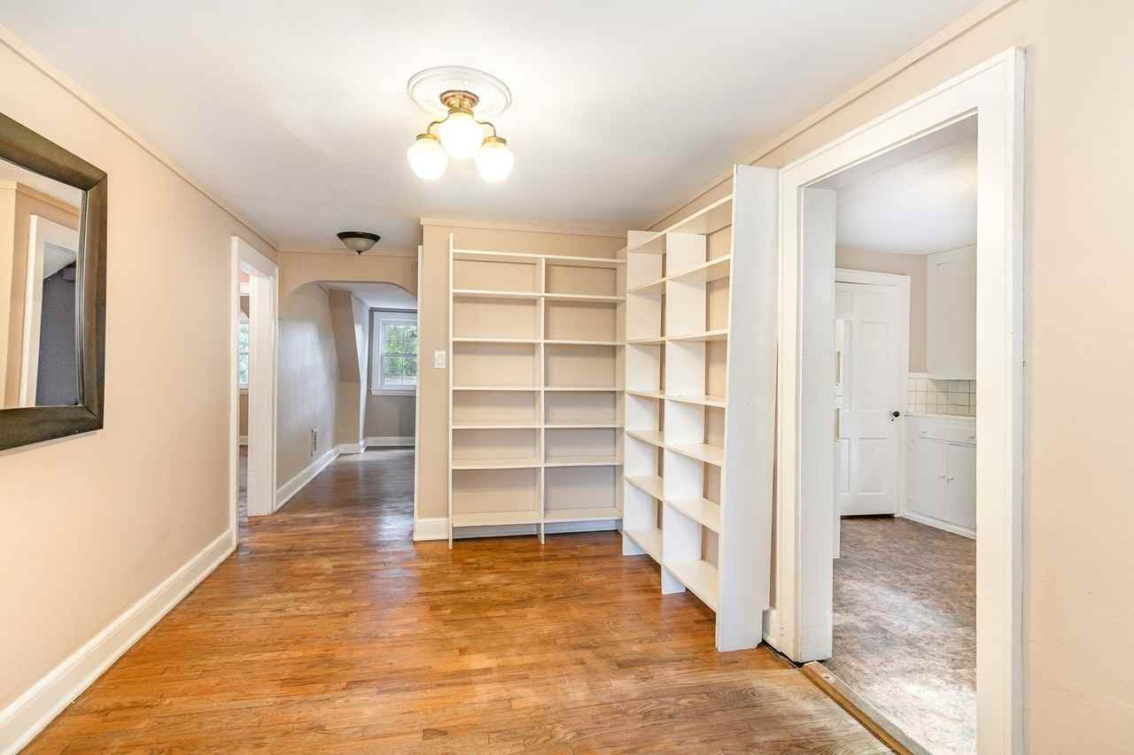 1718 Green Hills Dr #C - Photo 4 of 15