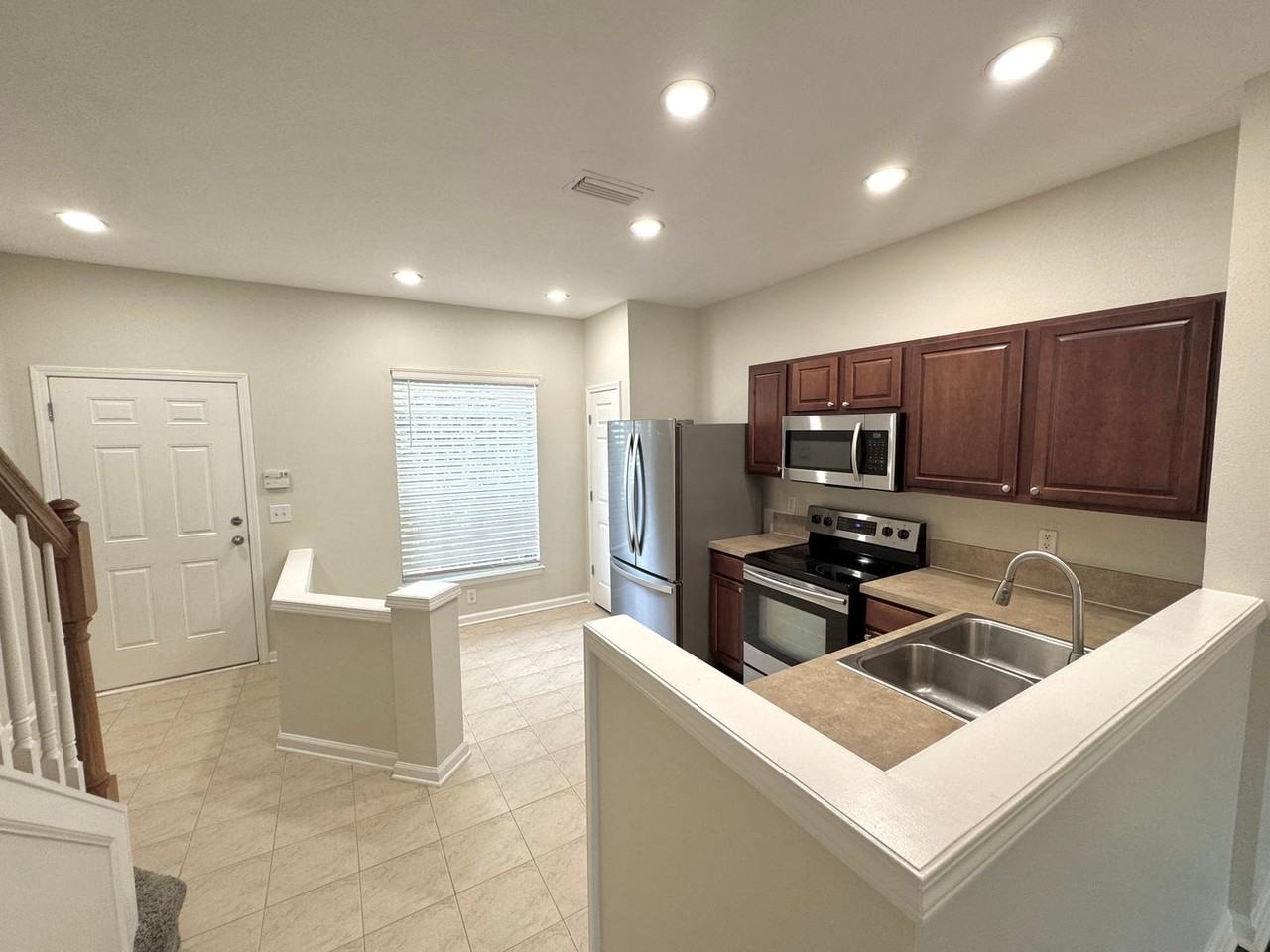 3435 Nightscape Cir - Photo 3 of 20