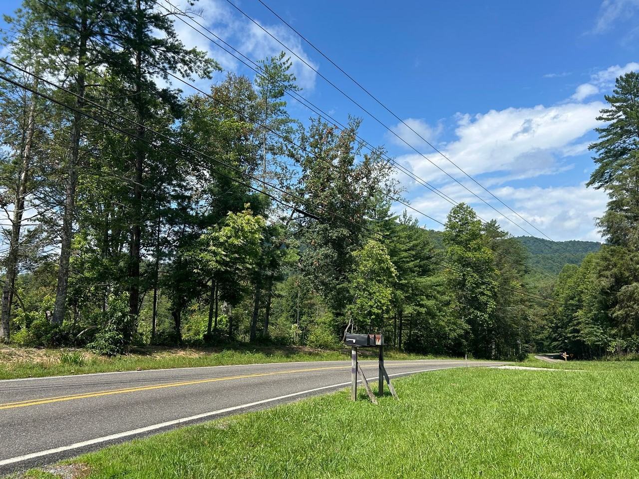 3996 Dug Hill Rd - Photo 2 of 18