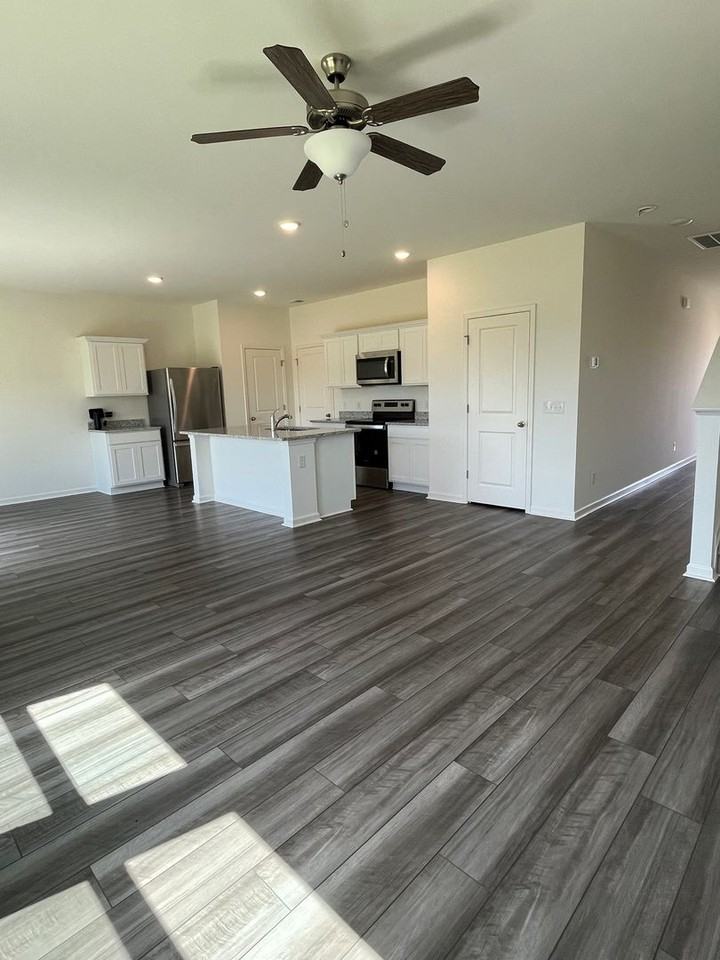 192 Lyra Ln - Photo 6 of 16