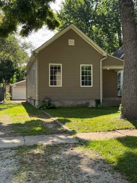 1234 Ledlie Avenue - Photo 2 of 19