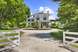 1 Foxboro Rd - Photo 1 of 1