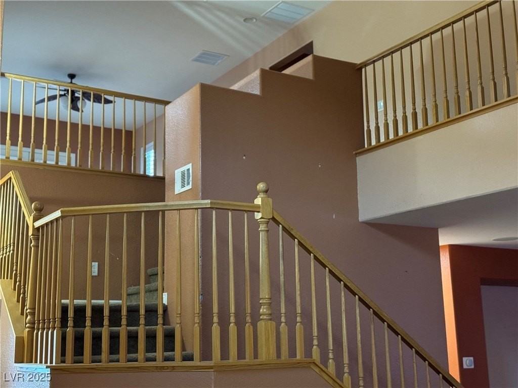 9121 Rusty Rifle Ave - Photo 3 of 5