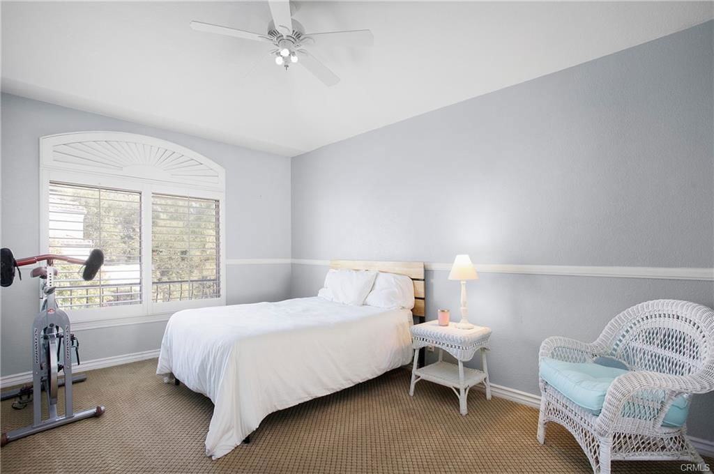 35 Inverary - Photo 2 of 8