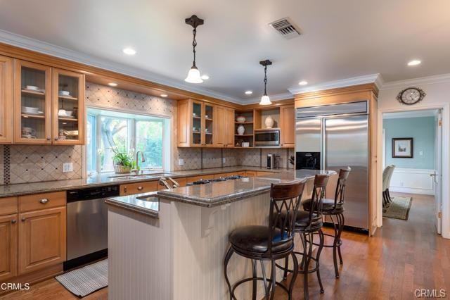 4920 Gould Ave - Photo 2 of 8