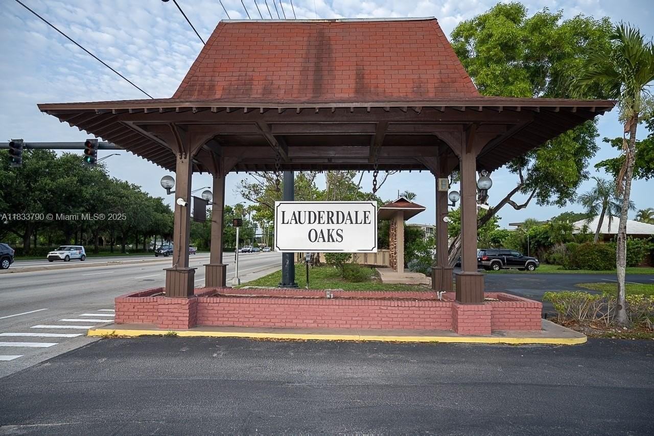 2861 Nw 47th Ter #201A