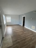 850 81st St #4 - Photo 1 of 1
