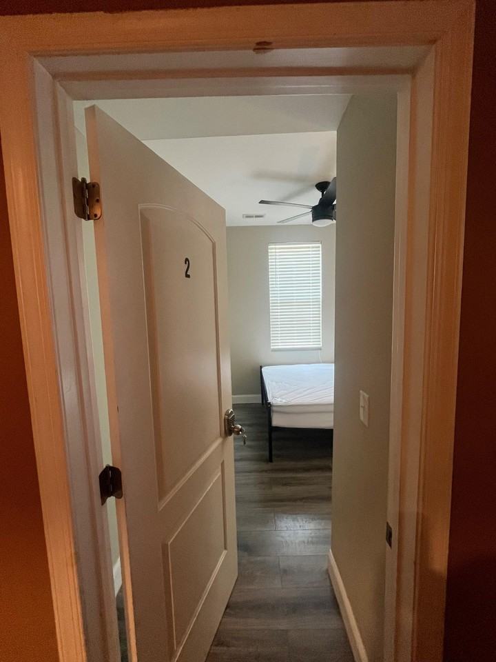 Grindon Ave - Photo 2 of 13