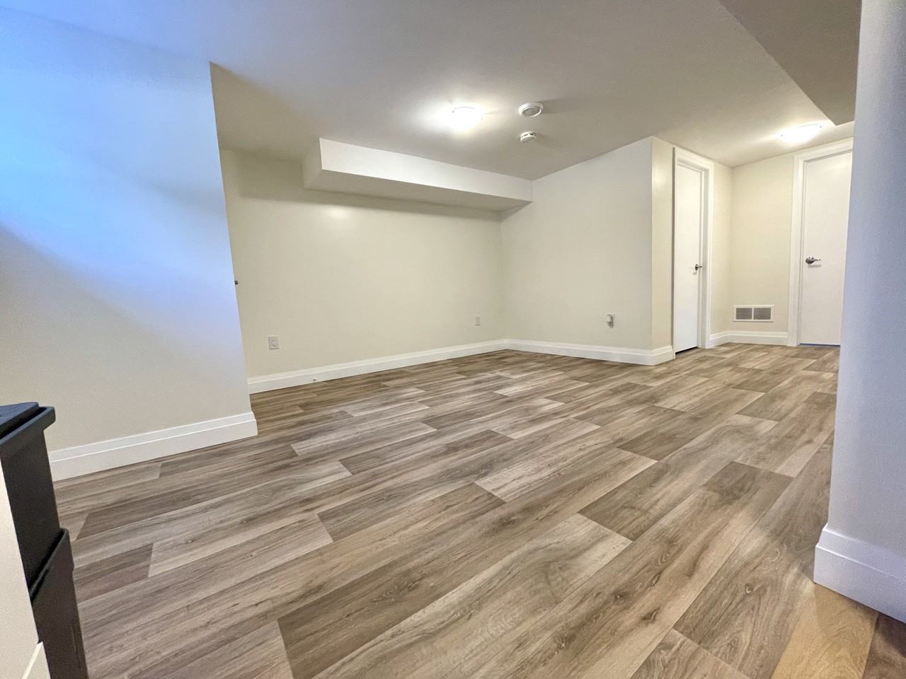 51 Campbell Ave #C - Photo 2 of 11