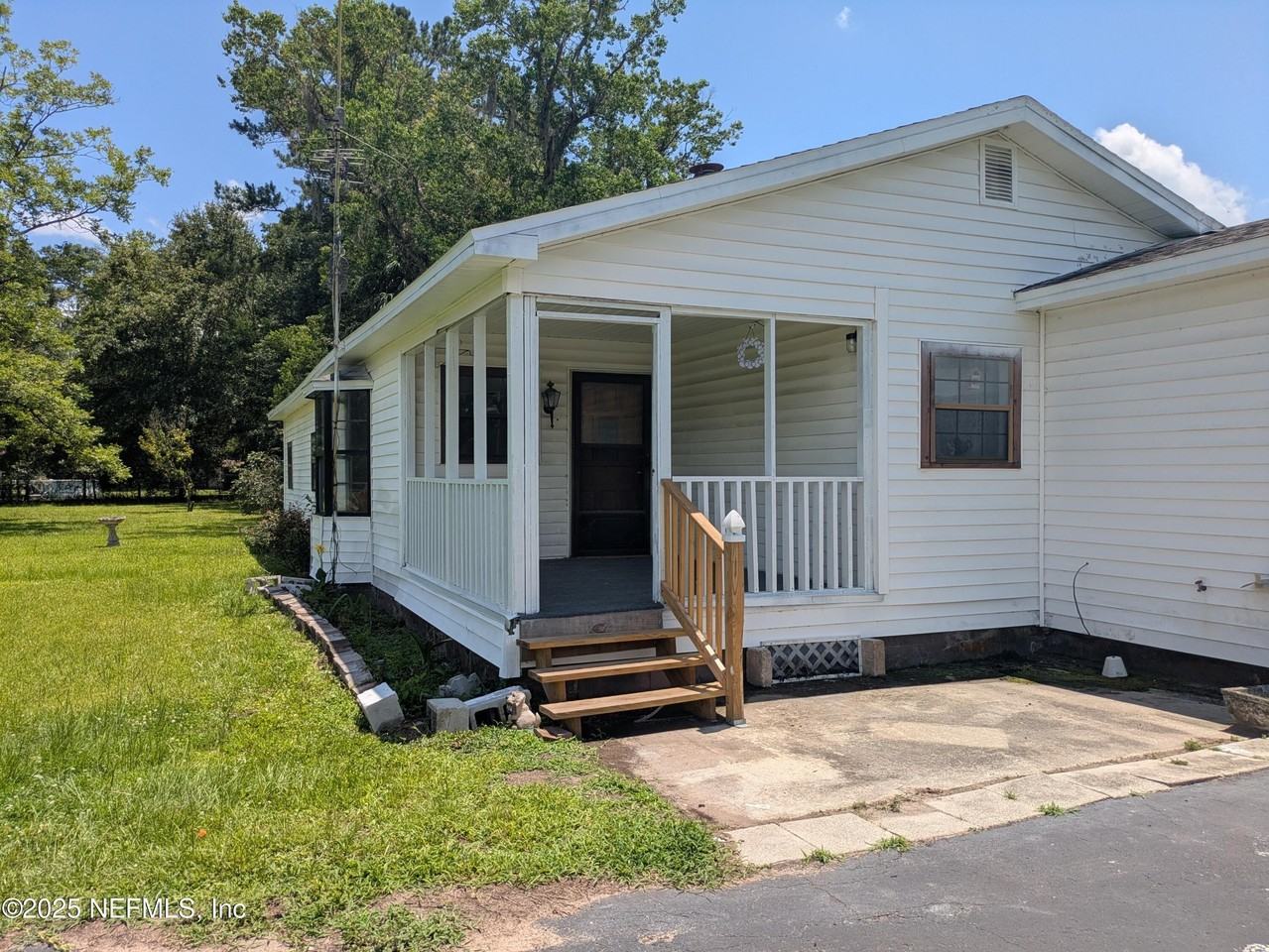 54559 Marlee Rd - Photo 3 of 33