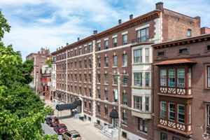 featured image of 88 Willett St