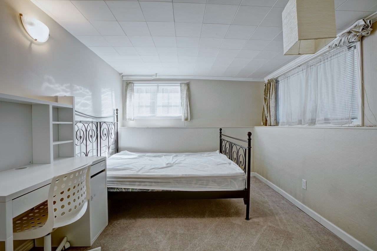 2063 West 37th Avenue - Photo 3 of 11