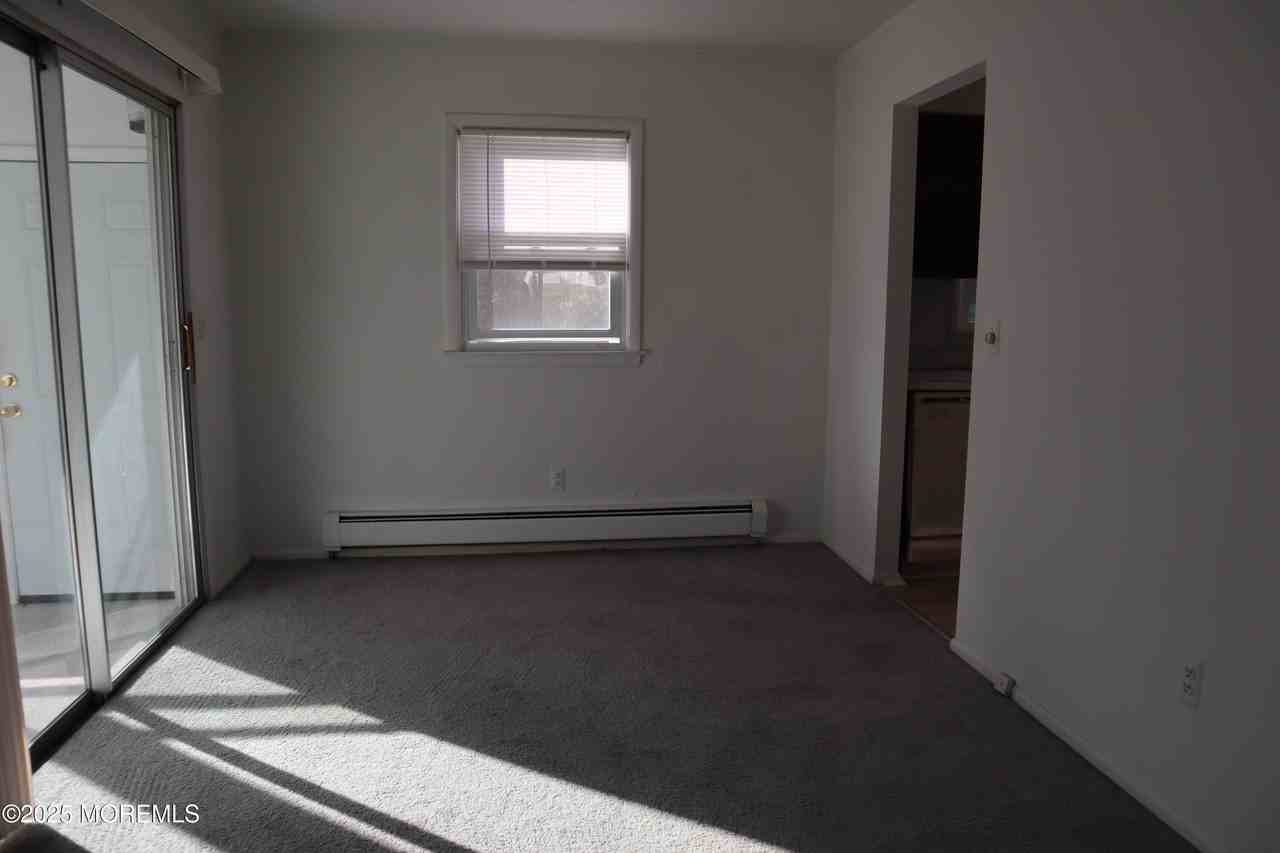 70 Eton Rd - Photo 3 of 8