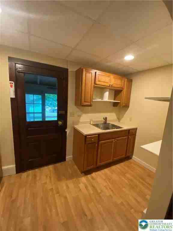 170 170 N Broadway Unit# B ##B - Photo 3 of 10