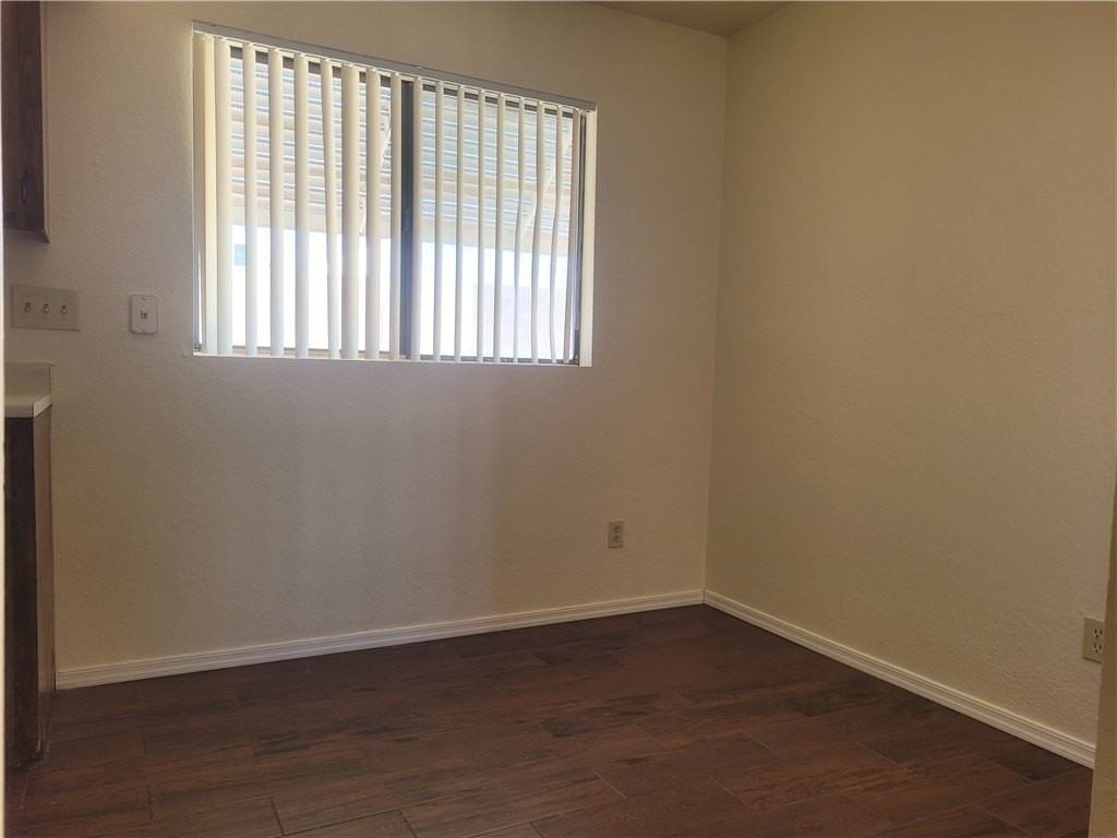 3659 Wendell Ave Apt B #B - Photo 6 of 10