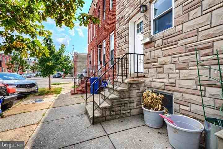 1166 Carroll Street - Photo 2 of 38