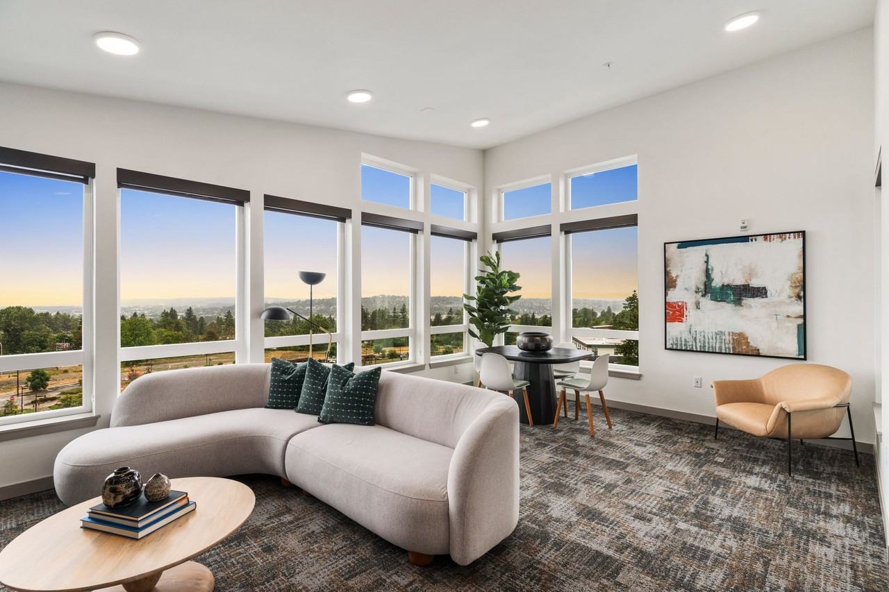 Solera Apartments - Photo 5 of 43