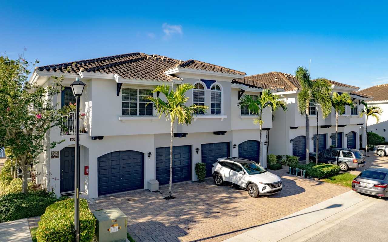 Bridgewater at Lake Osborne - Photo 6 of 36