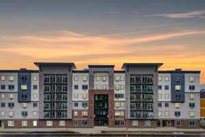 featured image of 1915 Tacoma Ave S