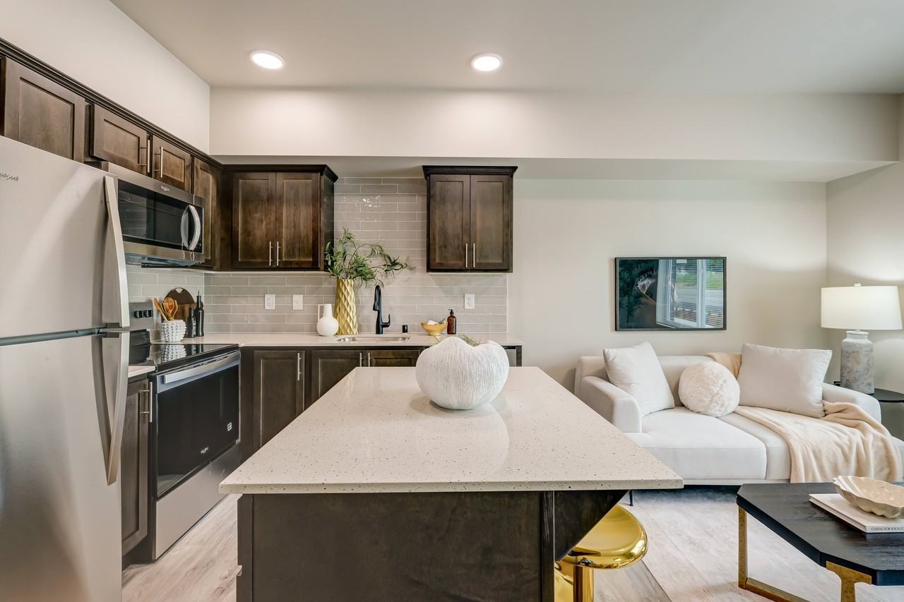 The Camden - Photo 4 of 25