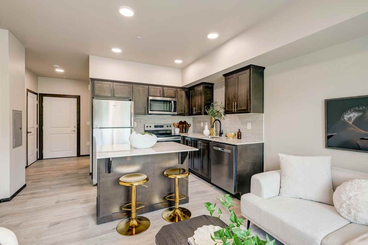 The Camden - Photo 2 of 25