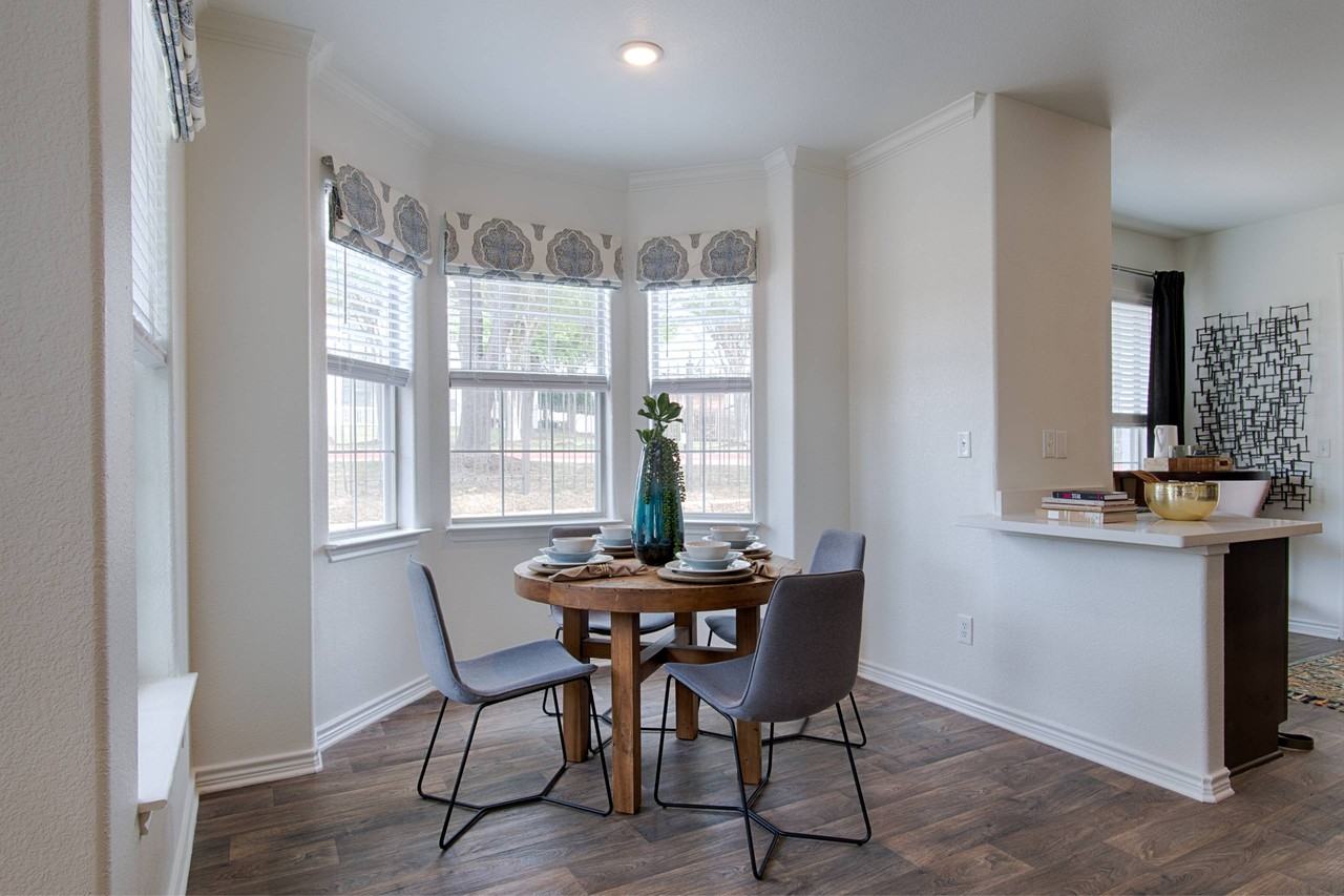 McDermott Place - Photo 7 of 38