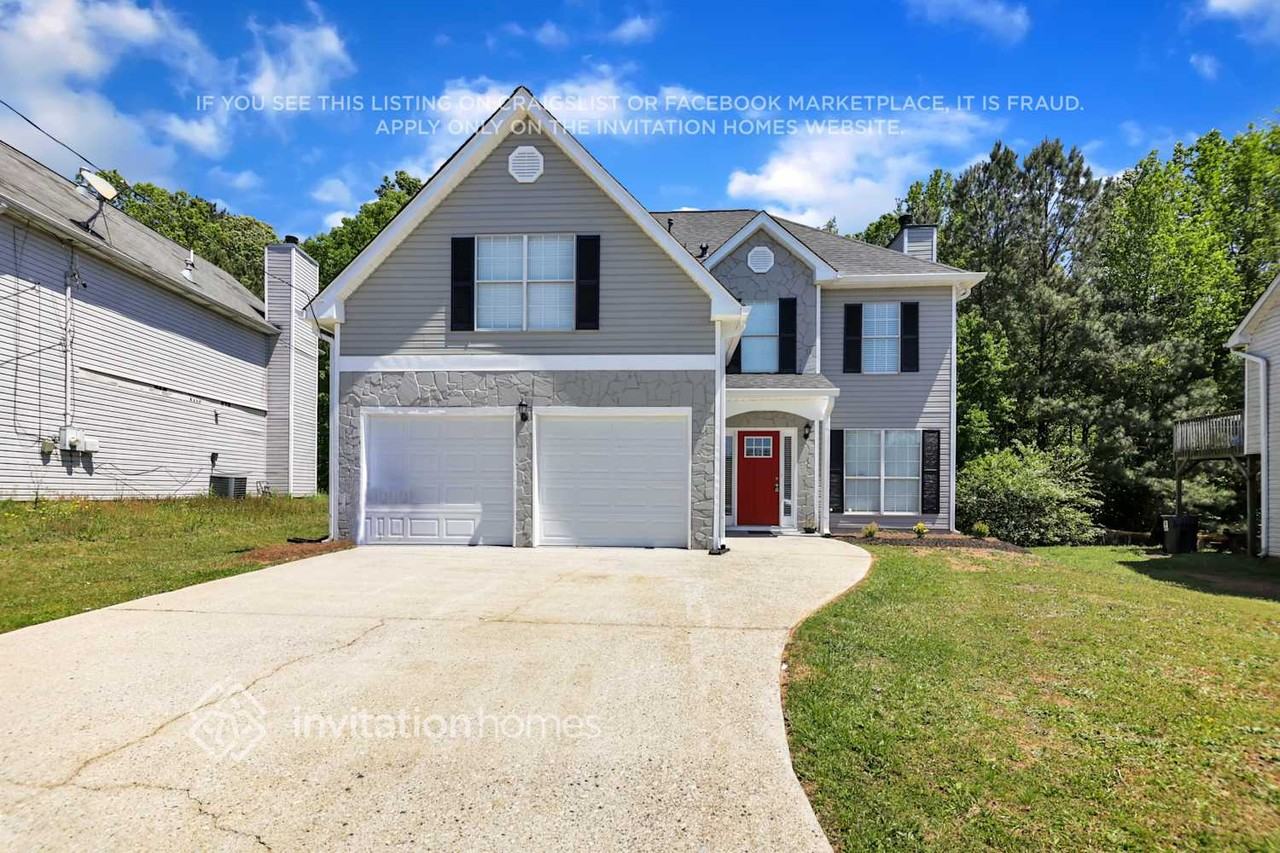 4022 Robin Cir - Photo 2 of 25