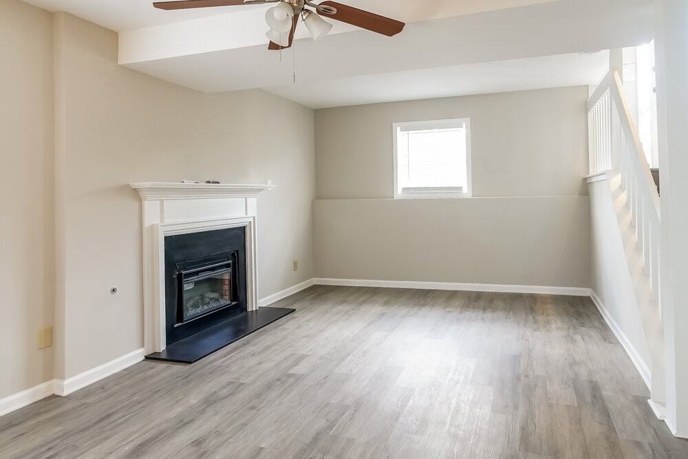 890 Highland Ter Ne - Photo 4 of 16