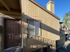 featured image of 3926 W Meadow Ave