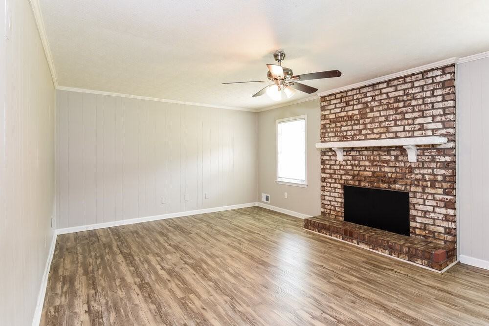 4641 Flint Hill Rd - Photo 4 of 27
