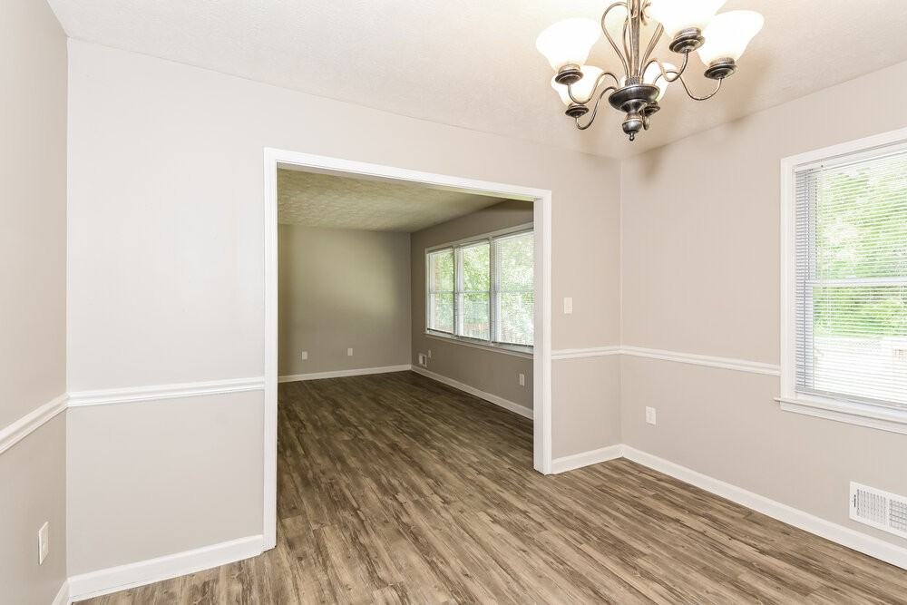 4641 Flint Hill Rd - Photo 6 of 27