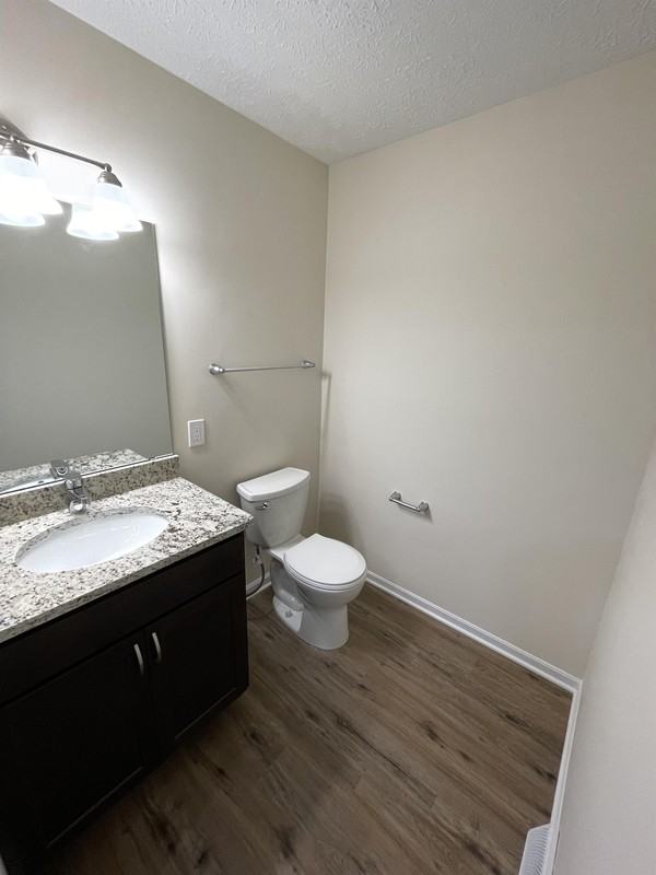 4757 Ledgewood Dr - Photo 5 of 10