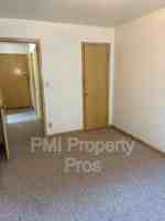 featured image of 5624 W Burleigh St #7