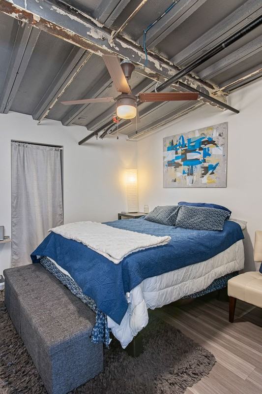 1108 E 30th St #207 - Photo 4 of 17