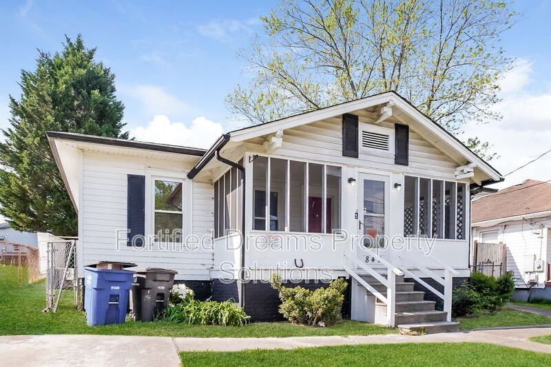 842 Efird St - Photo 2 of 16