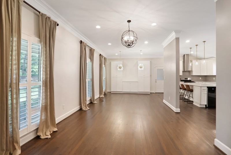 1254 Moores Mill Rd Nw - Photo 2 of 20