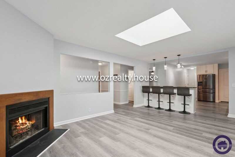 5537 Willowood Ct - Photo 3 of 17