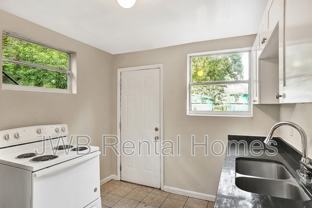 1530 W 21st St #2 - Photo 1 of 1