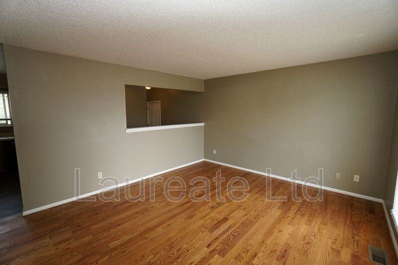 2484 S Laredo St - Photo 2 of 23