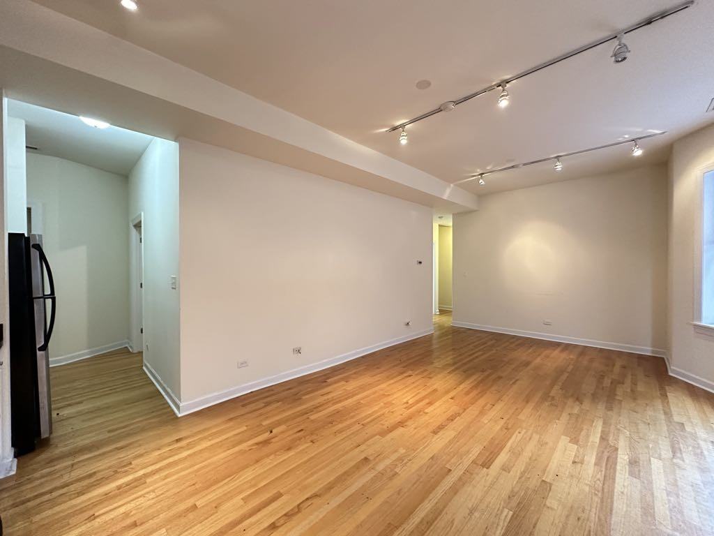 4715 N Sheridan Rd #22S - Photo 5 of 21