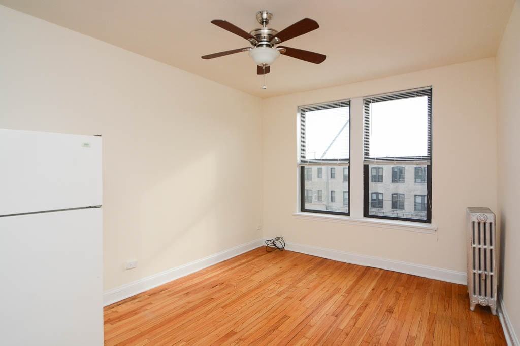 2737 N Spaulding Ave #312 - Photo 7 of 15