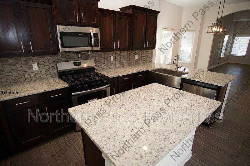 14190 Charles Pollock Ave - Photo 6 of 25