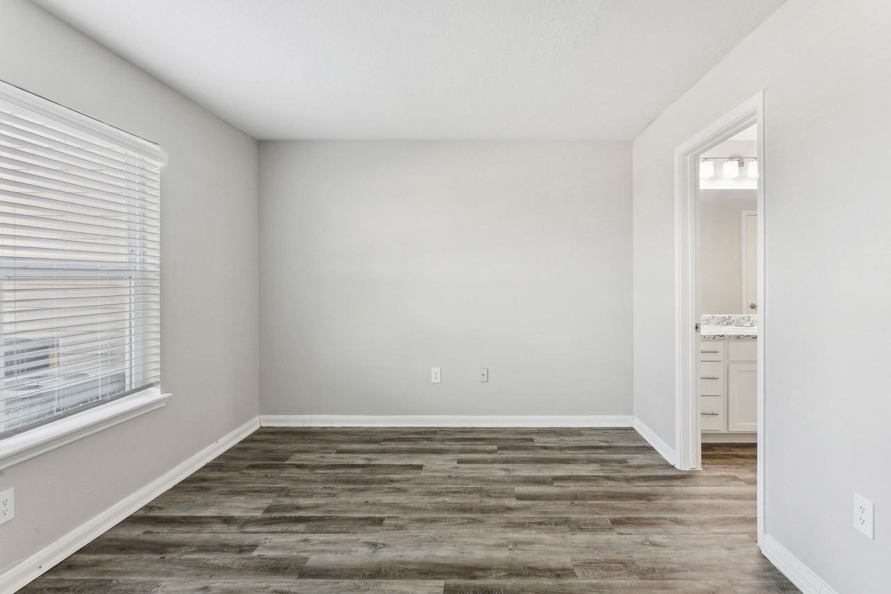 Life at Westpark - Photo 7 of 11