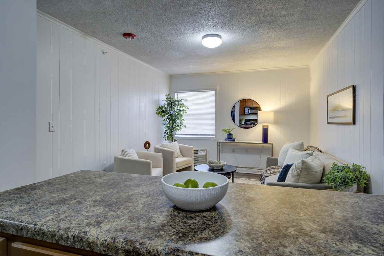 808 Carolina Drive - Photo 2 of 50