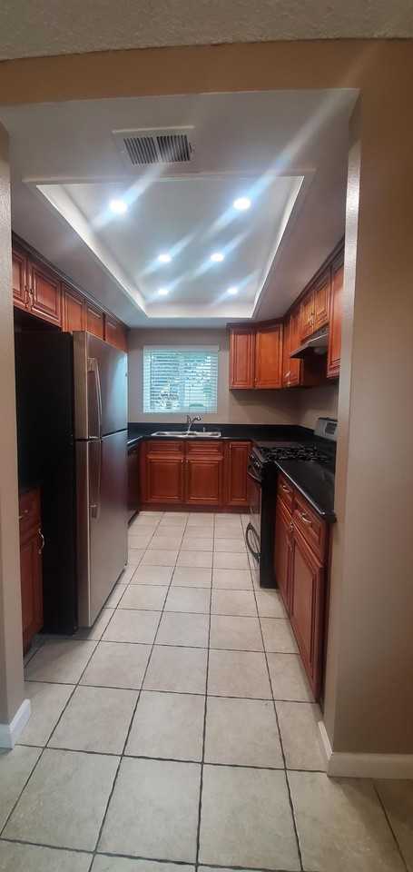 507 N. CURTIS AVE.  (271) - Photo 4 of 18